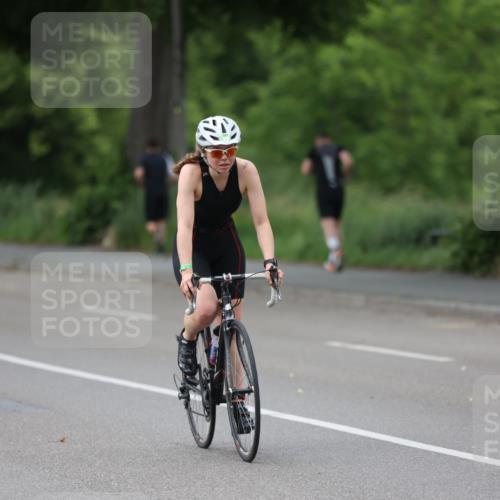 15.06.2025 - 7 Türme Triathlon Yannick Fuchs http://msf.ph/oto/7966965 15.06.2025 14:11:02 Radfahren  meine-sportfotos.de