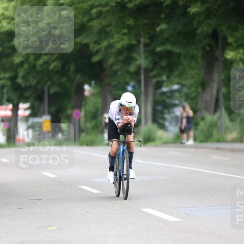 15.06.2025 - 7 Türme Triathlon Yannick Fuchs http://msf.ph/oto/7966975 15.06.2025 11:19:41 Radfahren 282, 321 meine-sportfotos.de