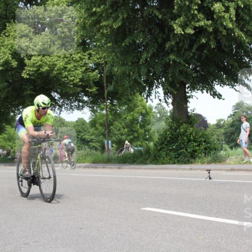 15.06.2025 - 7 Türme Triathlon Yannick Fuchs http://msf.ph/oto/7966985 15.06.2025 13:21:56 Radfahren  meine-sportfotos.de