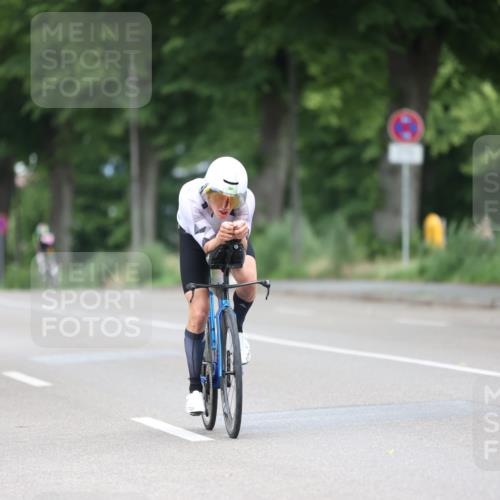 15.06.2025 - 7 Türme Triathlon Yannick Fuchs http://msf.ph/oto/7966991 15.06.2025 11:19:42 Radfahren 282 meine-sportfotos.de