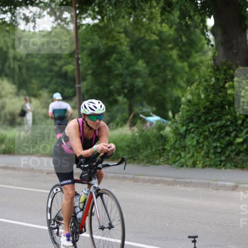 15.06.2025 - 7 Türme Triathlon Yannick Fuchs http://msf.ph/oto/7967002 15.06.2025 14:11:04 Radfahren  meine-sportfotos.de