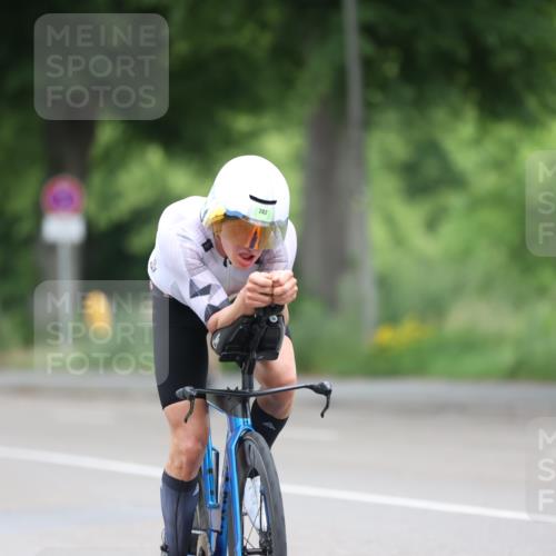 15.06.2025 - 7 Türme Triathlon Yannick Fuchs http://msf.ph/oto/7967010 15.06.2025 11:19:42 Radfahren 282 meine-sportfotos.de
