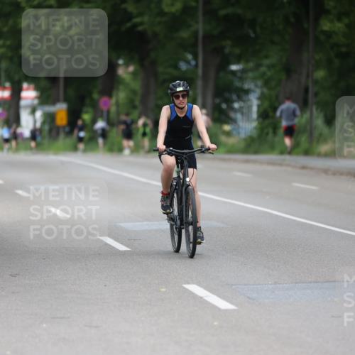 15.06.2025 - 7 Türme Triathlon Yannick Fuchs http://msf.ph/oto/7967024 15.06.2025 14:15:52 Radfahren 404 meine-sportfotos.de