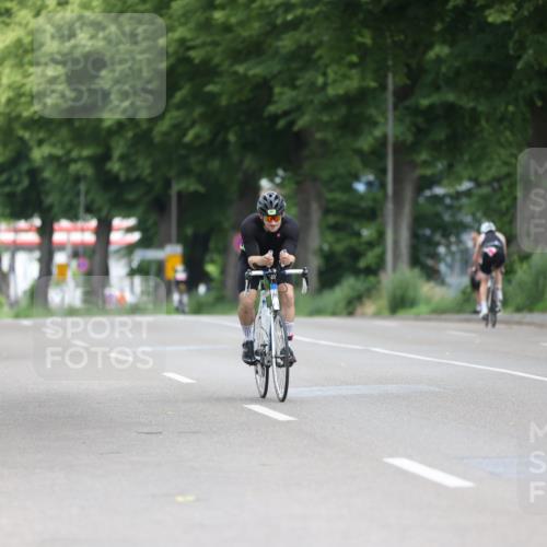 15.06.2025 - 7 Türme Triathlon Yannick Fuchs http://msf.ph/oto/7967051 15.06.2025 11:19:46 Radfahren 282 meine-sportfotos.de