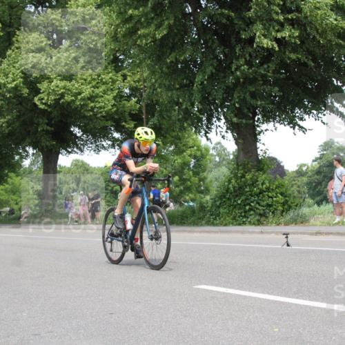 15.06.2025 - 7 Türme Triathlon Yannick Fuchs http://msf.ph/oto/7967053 15.06.2025 13:22:37 Radfahren  meine-sportfotos.de