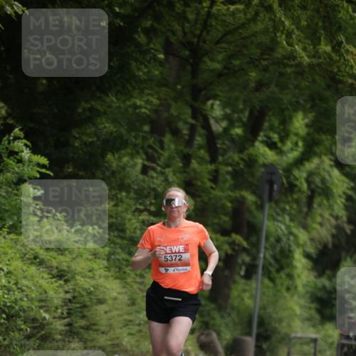 15.06.2025 - REWE Women's Run Jannik Wohlers http://msf.ph/oto/7967089 15.06.2025 10:02:11 Laufen 5372 meine-sportfotos.de