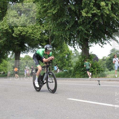 15.06.2025 - 7 Türme Triathlon Yannick Fuchs http://msf.ph/oto/7967119 15.06.2025 13:23:32 Radfahren  meine-sportfotos.de