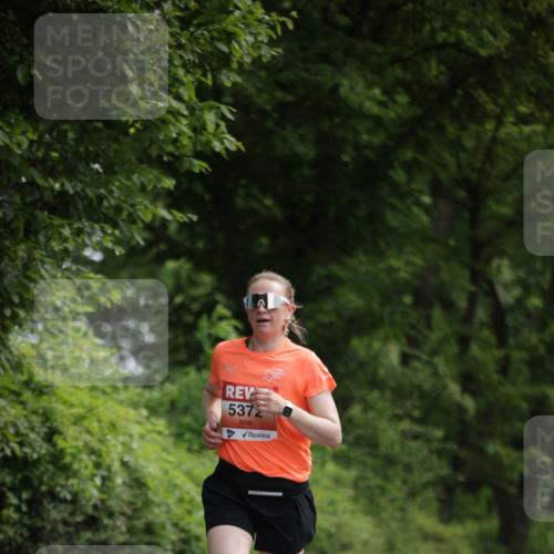 15.06.2025 - REWE Women's Run Jannik Wohlers http://msf.ph/oto/7967140 15.06.2025 10:02:13 Laufen 5372 meine-sportfotos.de