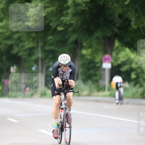 15.06.2025 - 7 Türme Triathlon Yannick Fuchs http://msf.ph/oto/7967144 15.06.2025 11:20:07 Radfahren 305 meine-sportfotos.de