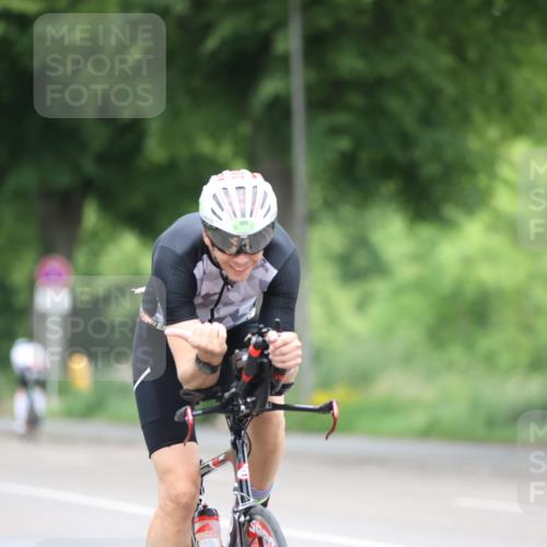 15.06.2025 - 7 Türme Triathlon Yannick Fuchs http://msf.ph/oto/7967167 15.06.2025 11:20:07 Radfahren 305 meine-sportfotos.de