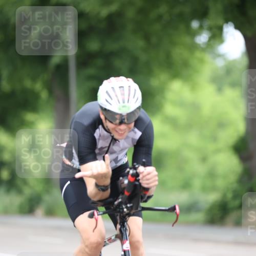 15.06.2025 - 7 Türme Triathlon Yannick Fuchs http://msf.ph/oto/7967173 15.06.2025 11:20:08 Radfahren 305 meine-sportfotos.de