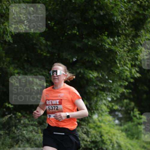 15.06.2025 - REWE Women's Run Jannik Wohlers http://msf.ph/oto/7967191 15.06.2025 10:02:15 Laufen 5372 meine-sportfotos.de