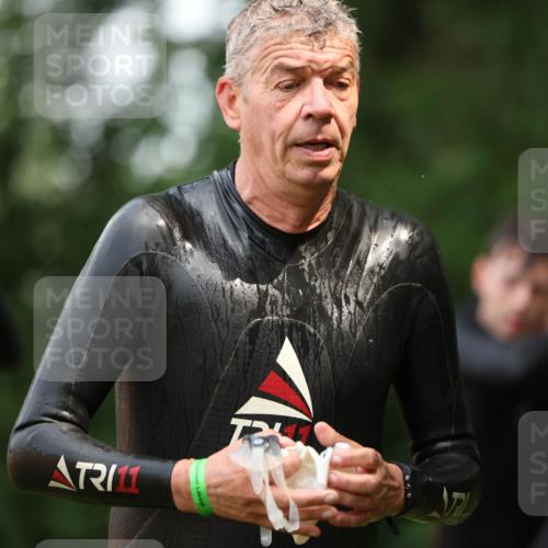 15.06.2025 - 7 Türme Triathlon Michael Strokosch http://msf.ph/oto/7967193 15.06.2025 12:21:46 Schwimmen 360, 386, 390, 409, 454, 492, 534, 577, 578, 596, 623, 641, 664, 680 meine-sportfotos.de