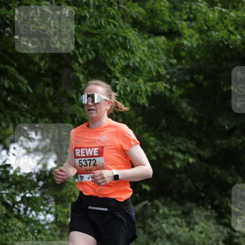 15.06.2025 - REWE Women's Run Jannik Wohlers http://msf.ph/oto/7967250 15.06.2025 10:02:15 Laufen 5372 meine-sportfotos.de