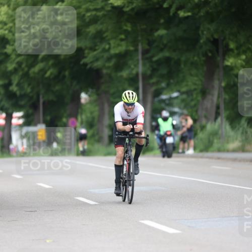 15.06.2025 - 7 Türme Triathlon Yannick Fuchs http://msf.ph/oto/7967251 15.06.2025 11:20:34 Radfahren 320 meine-sportfotos.de