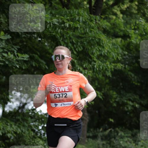 15.06.2025 - REWE Women's Run Jannik Wohlers http://msf.ph/oto/7967263 15.06.2025 10:02:16 Laufen 5372 meine-sportfotos.de