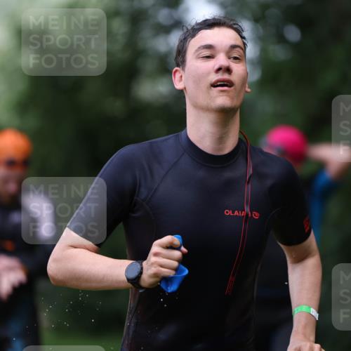 15.06.2025 - 7 Türme Triathlon Michael Strokosch http://msf.ph/oto/7967362 15.06.2025 12:22:07 Schwimmen 402, 454, 473, 578, 586, 596, 623, 624, 641 meine-sportfotos.de