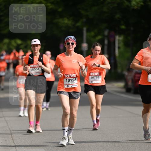 15.06.2025 - REWE Women's Run Dr. Thomas Lammeyer http://msf.ph/oto/7967370 15.06.2025 09:54:59 Laufen 10554, 10128, 10765 meine-sportfotos.de