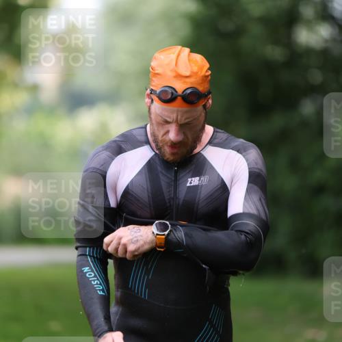 15.06.2025 - 7 Türme Triathlon Michael Strokosch http://msf.ph/oto/7967380 15.06.2025 12:22:09 Schwimmen 402, 454, 473, 586, 596, 623, 624, 641 meine-sportfotos.de