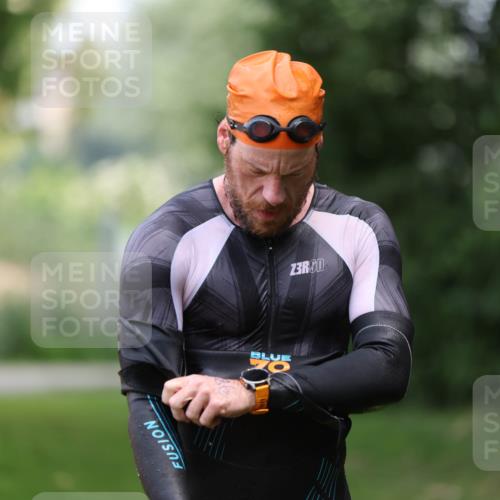 15.06.2025 - 7 Türme Triathlon Michael Strokosch http://msf.ph/oto/7967383 15.06.2025 12:22:09 Schwimmen 402, 454, 473, 586, 596, 623, 624, 641 meine-sportfotos.de