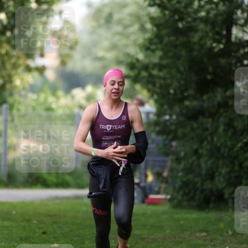 15.06.2025 - 7 Türme Triathlon Michael Strokosch http://msf.ph/oto/7967414 15.06.2025 12:22:22 Schwimmen 402, 461, 473, 586, 624 meine-sportfotos.de