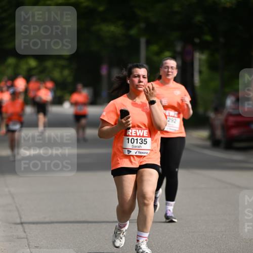 15.06.2025 - REWE Women's Run Dr. Thomas Lammeyer http://msf.ph/oto/7967478 15.06.2025 09:55:05 Laufen 10135, 292 meine-sportfotos.de