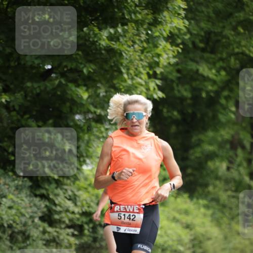 15.06.2025 - REWE Women's Run Jannik Wohlers http://msf.ph/oto/7967522 15.06.2025 10:02:41 Laufen 5142 meine-sportfotos.de