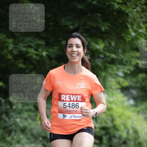 15.06.2025 - REWE Women's Run Jannik Wohlers http://msf.ph/oto/7967555 15.06.2025 10:02:43 Laufen 5486 meine-sportfotos.de