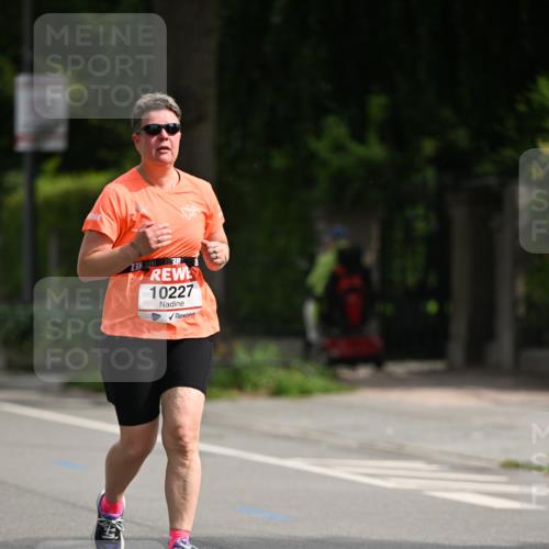 15.06.2025 - REWE Women's Run Dr. Thomas Lammeyer http://msf.ph/oto/7967650 15.06.2025 09:55:25 Laufen 23, 0, 3, 10227 meine-sportfotos.de