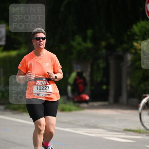15.06.2025 - REWE Women's Run Dr. Thomas Lammeyer http://msf.ph/oto/7967659 15.06.2025 09:55:25 Laufen 10227 meine-sportfotos.de