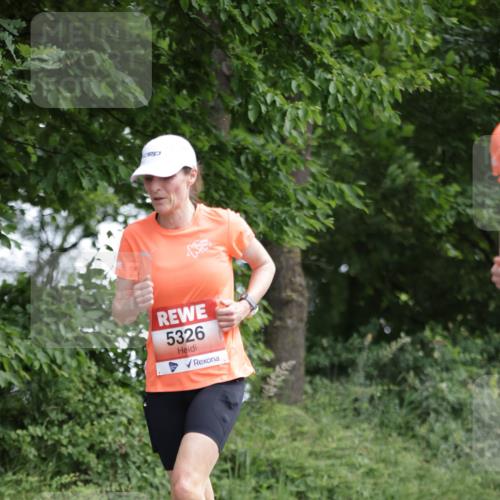 15.06.2025 - REWE Women's Run Jannik Wohlers http://msf.ph/oto/7967662 15.06.2025 10:02:49 Laufen 5326 meine-sportfotos.de