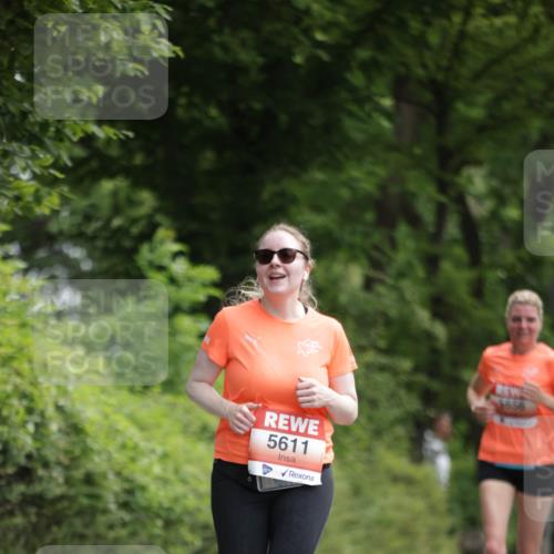 15.06.2025 - REWE Women's Run Jannik Wohlers http://msf.ph/oto/7967679 15.06.2025 10:02:52 Laufen 5611, 5656 meine-sportfotos.de