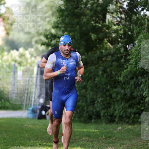 15.06.2025 - 7 Türme Triathlon Michael Strokosch http://msf.ph/oto/7967752 15.06.2025 12:52:50 Schwimmen 840, 1171 meine-sportfotos.de