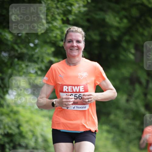 15.06.2025 - REWE Women's Run Jannik Wohlers http://msf.ph/oto/7967767 15.06.2025 10:02:55 Laufen 56 meine-sportfotos.de