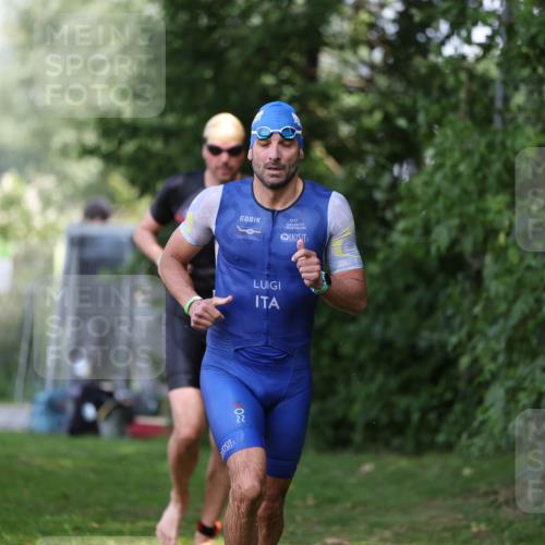 15.06.2025 - 7 Türme Triathlon Michael Strokosch http://msf.ph/oto/7967769 15.06.2025 12:52:51 Schwimmen 840, 924, 1073, 1171 meine-sportfotos.de