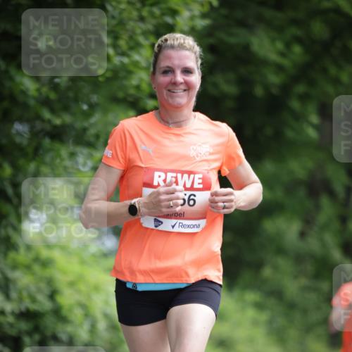 15.06.2025 - REWE Women's Run Jannik Wohlers http://msf.ph/oto/7967772 15.06.2025 10:02:55 Laufen 56 meine-sportfotos.de