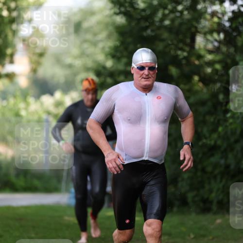 15.06.2025 - 7 Türme Triathlon Michael Strokosch http://msf.ph/oto/7967829 15.06.2025 12:53:07 Schwimmen 840, 924, 1073 meine-sportfotos.de