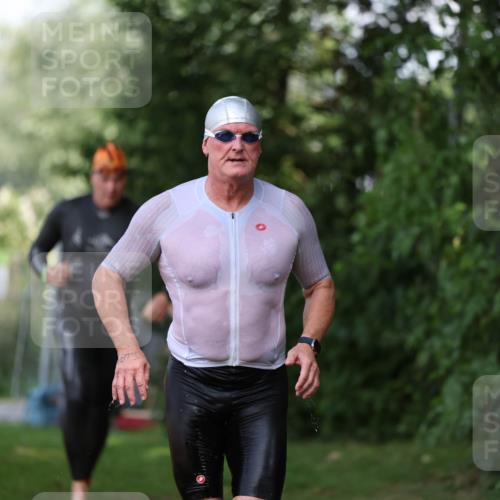 15.06.2025 - 7 Türme Triathlon Michael Strokosch http://msf.ph/oto/7967834 15.06.2025 12:53:07 Schwimmen 840, 924, 1073 meine-sportfotos.de