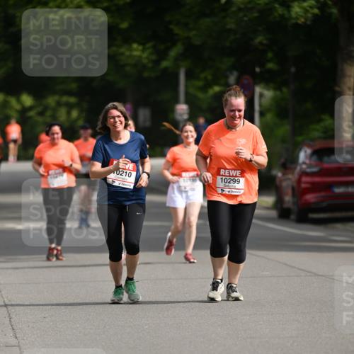 15.06.2025 - REWE Women's Run Dr. Thomas Lammeyer http://msf.ph/oto/7967847 15.06.2025 09:55:36 Laufen 0210, 10299 meine-sportfotos.de