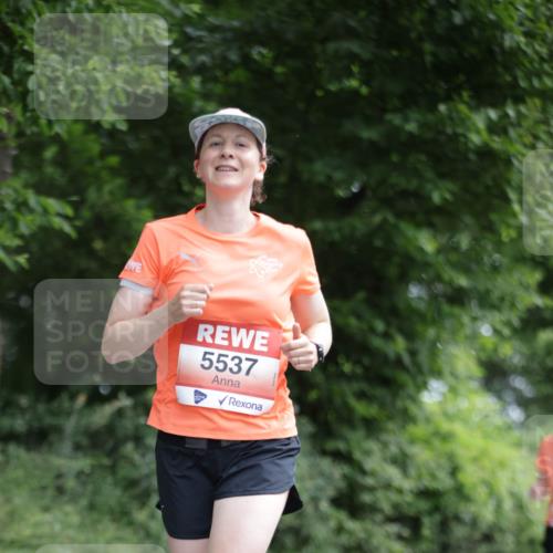 15.06.2025 - REWE Women's Run Jannik Wohlers http://msf.ph/oto/7967876 15.06.2025 10:03:00 Laufen 5537 meine-sportfotos.de