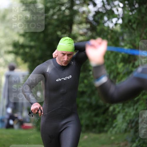 15.06.2025 - 7 Türme Triathlon Michael Strokosch http://msf.ph/oto/7967923 15.06.2025 12:53:35 Schwimmen 789, 855, 1072, 1133, 1156 meine-sportfotos.de