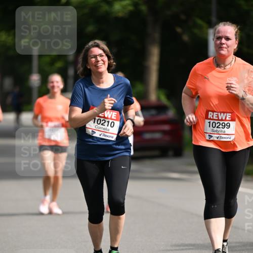 15.06.2025 - REWE Women's Run Dr. Thomas Lammeyer http://msf.ph/oto/7967937 15.06.2025 09:55:40 Laufen 10210, 10299 meine-sportfotos.de