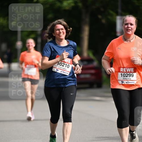 15.06.2025 - REWE Women's Run Dr. Thomas Lammeyer http://msf.ph/oto/7967940 15.06.2025 09:55:40 Laufen 10210, 10299 meine-sportfotos.de
