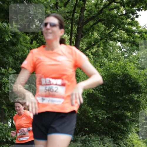 15.06.2025 - REWE Women's Run Jannik Wohlers http://msf.ph/oto/7968018 15.06.2025 10:03:06 Laufen 5032, 5462 meine-sportfotos.de