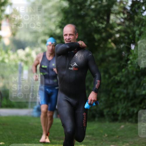 15.06.2025 - 7 Türme Triathlon Michael Strokosch http://msf.ph/oto/7968094 15.06.2025 12:54:06 Schwimmen 760, 862, 930, 978, 990, 996, 1016, 1045, 1181 meine-sportfotos.de