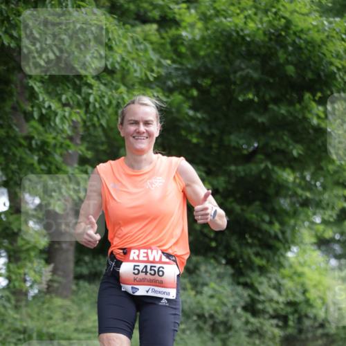 15.06.2025 - REWE Women's Run Jannik Wohlers http://msf.ph/oto/7968123 15.06.2025 10:03:15 Laufen 5456 meine-sportfotos.de