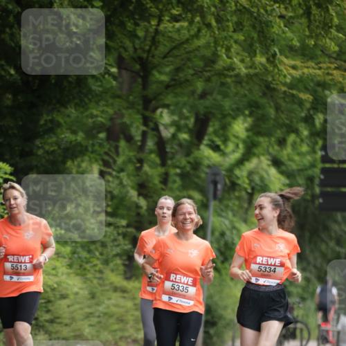 15.06.2025 - REWE Women's Run Jannik Wohlers http://msf.ph/oto/7968173 15.06.2025 10:03:18 Laufen 5513, 5334, 5335 meine-sportfotos.de