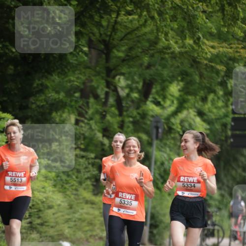 15.06.2025 - REWE Women's Run Jannik Wohlers http://msf.ph/oto/7968177 15.06.2025 10:03:18 Laufen 5513, 5334, 5335 meine-sportfotos.de