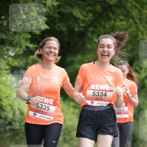 15.06.2025 - REWE Women's Run Jannik Wohlers http://msf.ph/oto/7968219 15.06.2025 10:03:21 Laufen 5335, 5334, 5162 meine-sportfotos.de