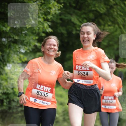 15.06.2025 - REWE Women's Run Jannik Wohlers http://msf.ph/oto/7968226 15.06.2025 10:03:21 Laufen 5335, 5334, 5162 meine-sportfotos.de
